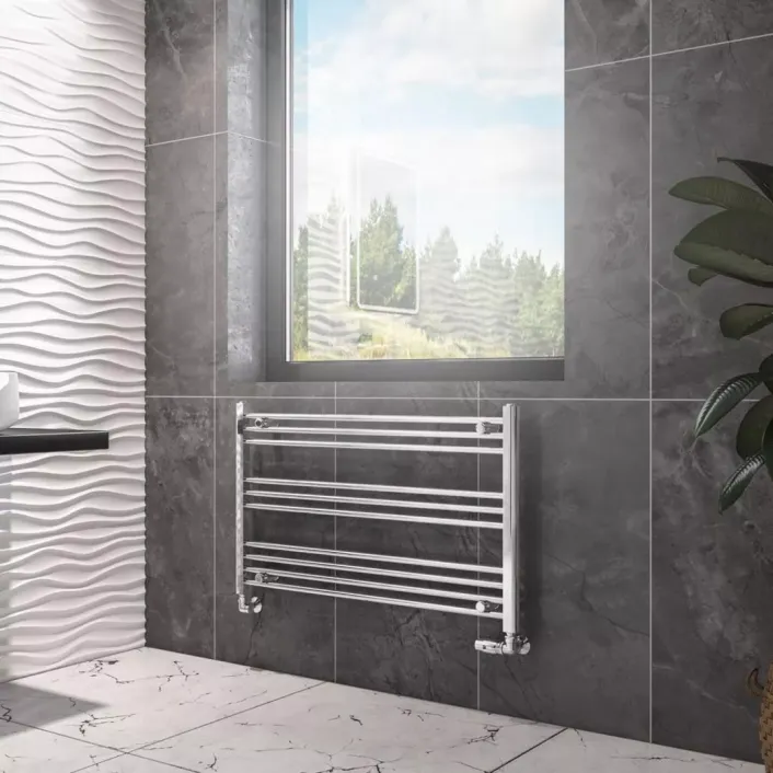 Eastbrook Wingrave 600 x 1000 Straight Multirail Chrome