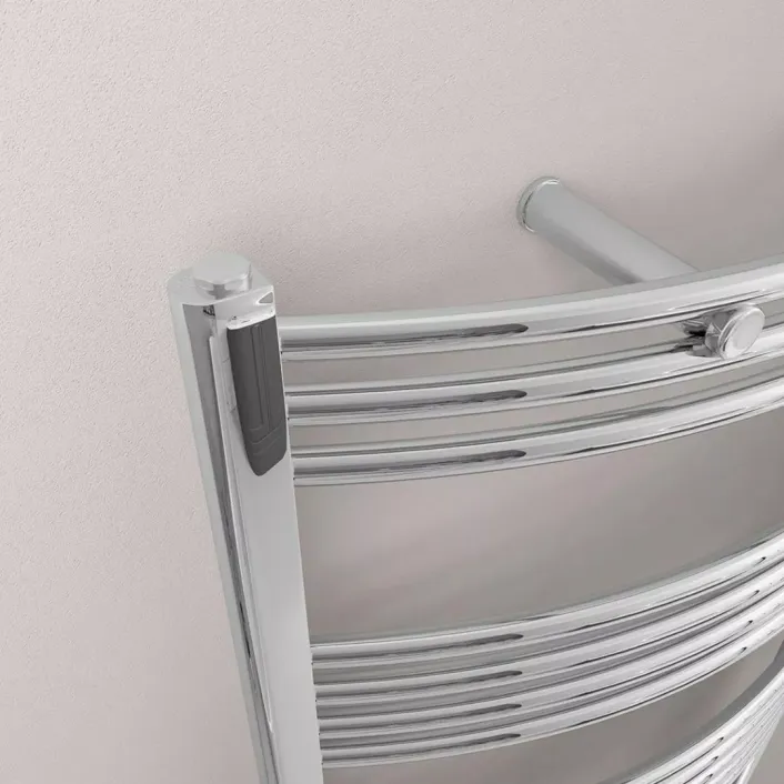 Eastbrook Curved Biava Multirail 688 x 750 Chrome