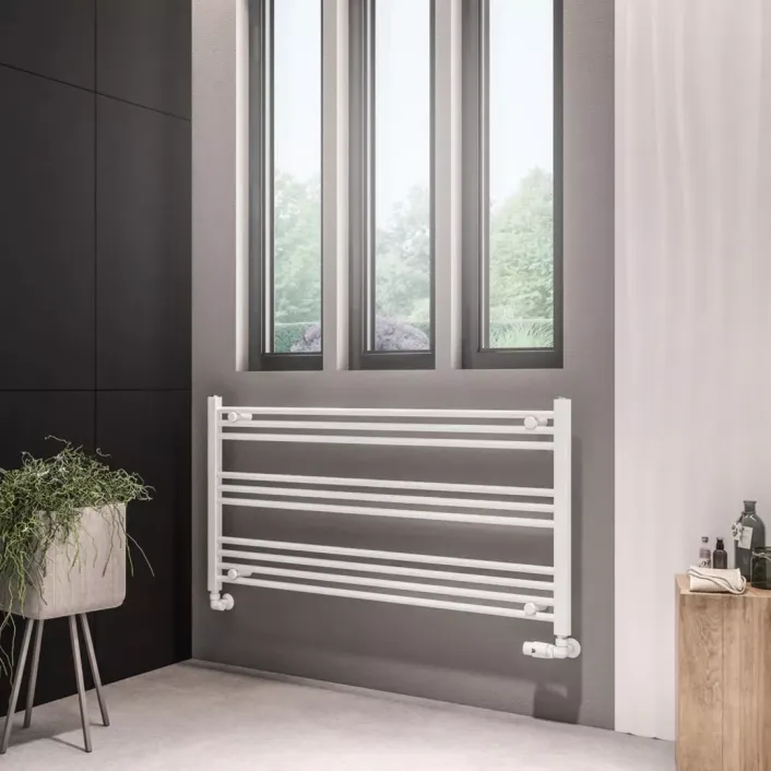 Eastbrook Wingrave 600 x 1200 Straight Multirail Matt White
