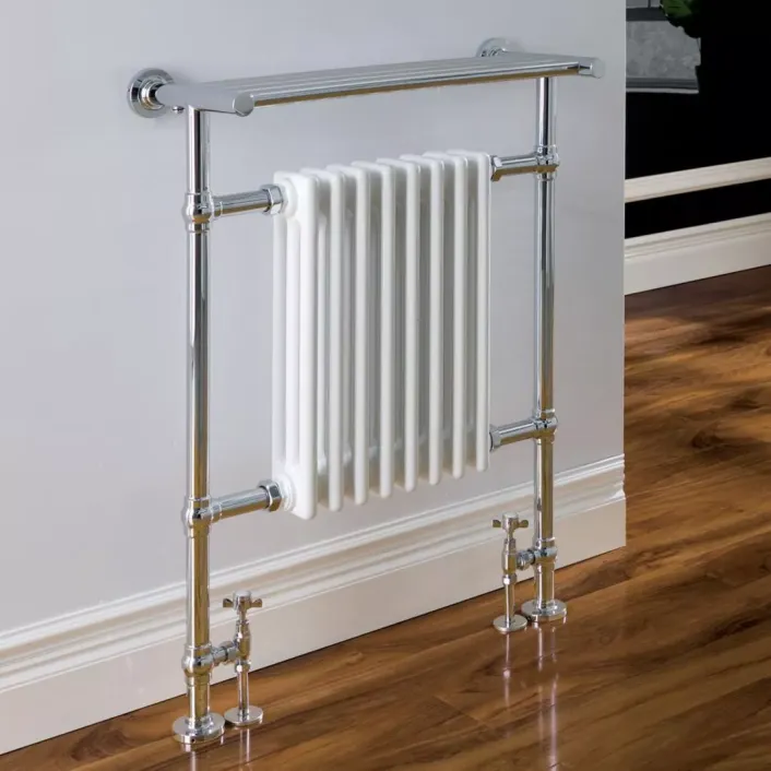 Eastbrook Leadon 940 x 700 Chrome