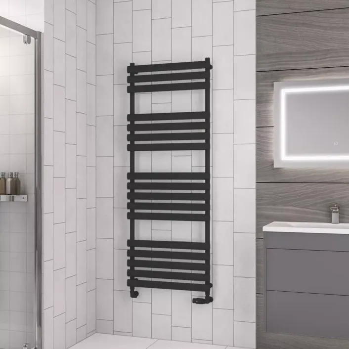 Eastbrook Tunstall 1600 x 600 Towel Rail Matt Black