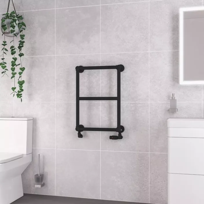Eastbrook Stour 690 x 500 Matt Black
