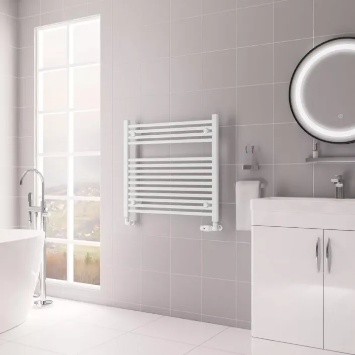 Eastbrook Biava Multirail HV Straight 688 x 750mm Gloss White