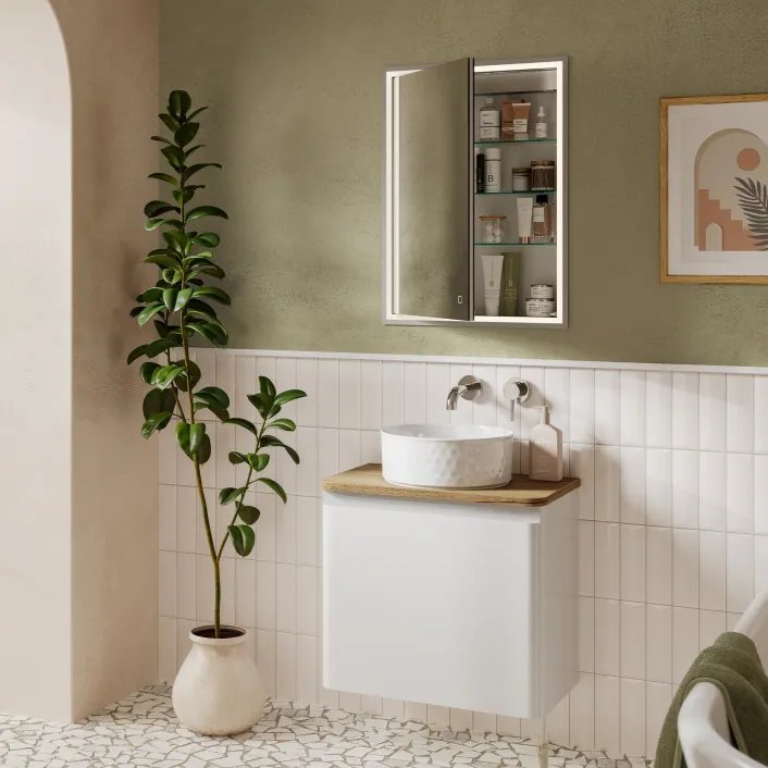 hib. Vanquish Bathroom Cabinet