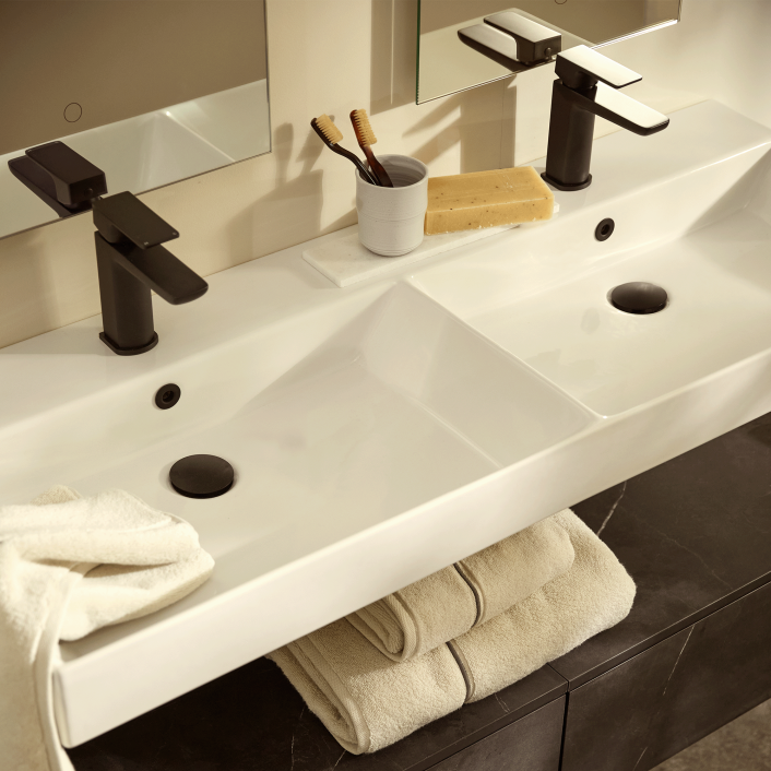 hib. Vanya Wall Mounted Washbasin