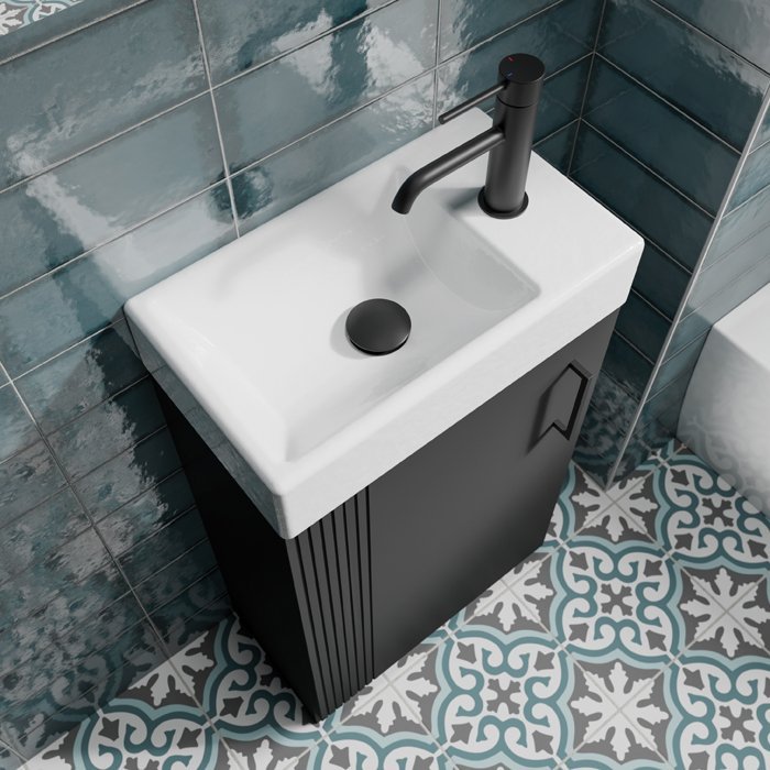hib. Finley Cloakroom Washbasin