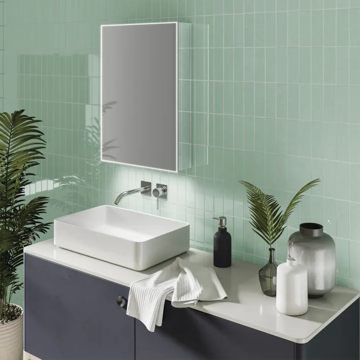 hib. Exos USB Bathroom Cabinet
