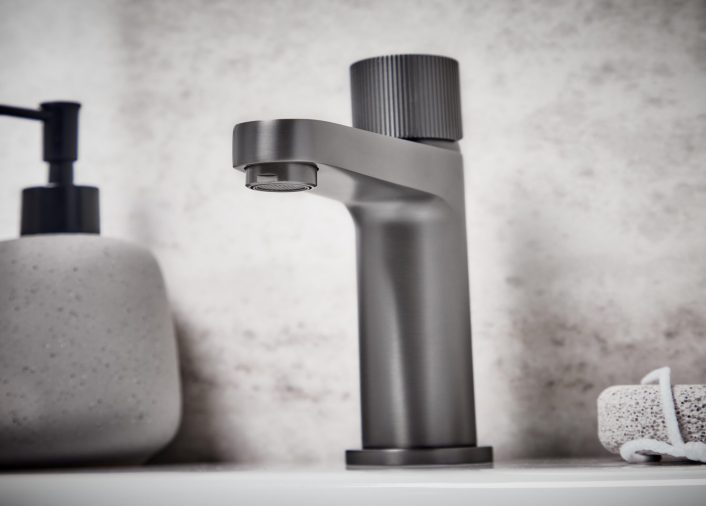 Scudo Koko Mono Basin Mixer, Gunmetal