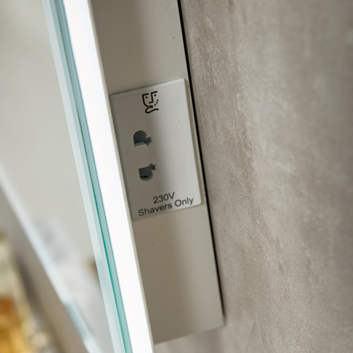 Scudo Mosca LED Mirror with Demister Pad & Shaver Socket, 600 x 800mm