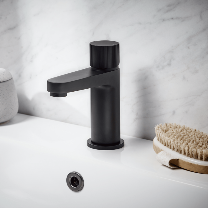 Scudo Koko Mono Basin Mixer, Brushed Brass