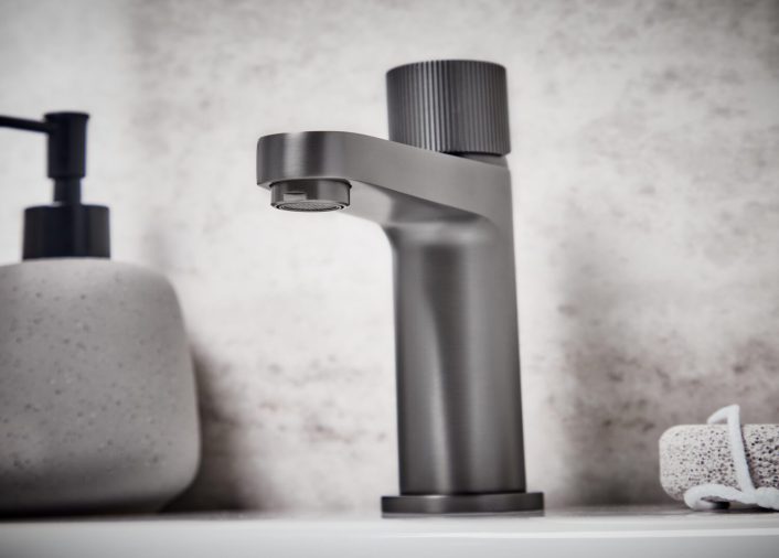 Scudo Koko Mono Basin Mixer, Gunmetal