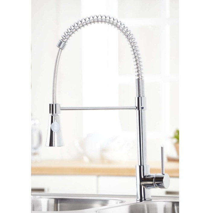 Scudo Tirare Single Lever Kitchen Mixer Tap with Pull Out Spray, Chrome