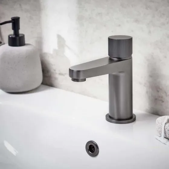Scudo Koko Mini Basin Mixer, Gunmetal