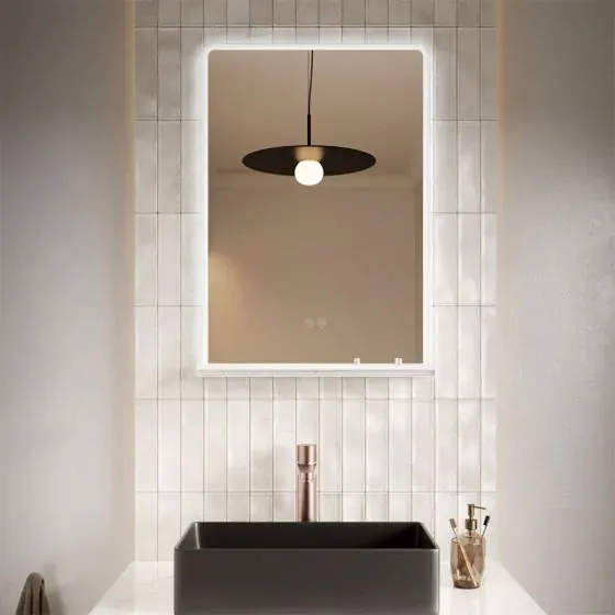Scudo Charj LED Mirror, 500 x 700mm
