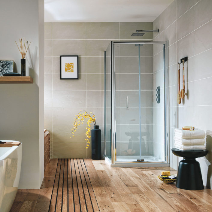 Scudo S6 Bifold Semi-Frameless Shower Door, 6mm, Chrome — 760mm
