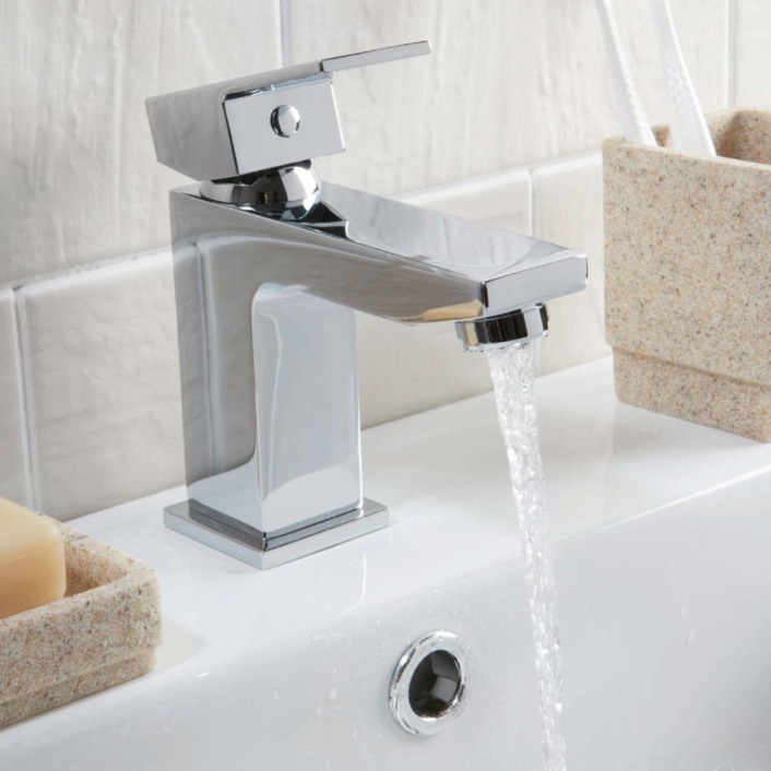 Scudo Lanza Mono Basin Mixer, Chrome, with Push Waste
