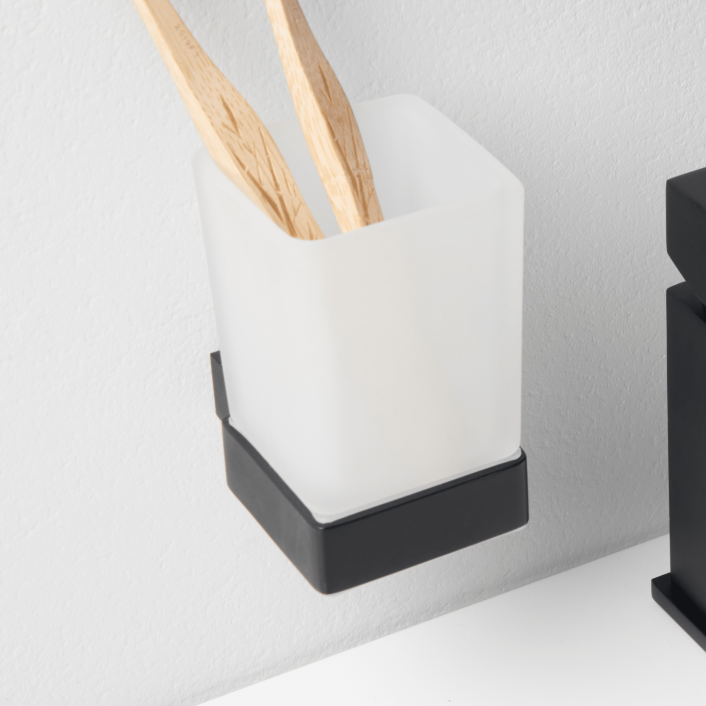 Scudo Ravenna Tumbler Holder, Black