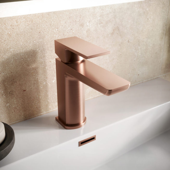 Scudo Muro Basin Mono Mixer, Brushed Bronze