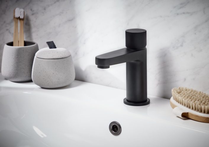 Scudo Koko Mono Basin Mixer, Black