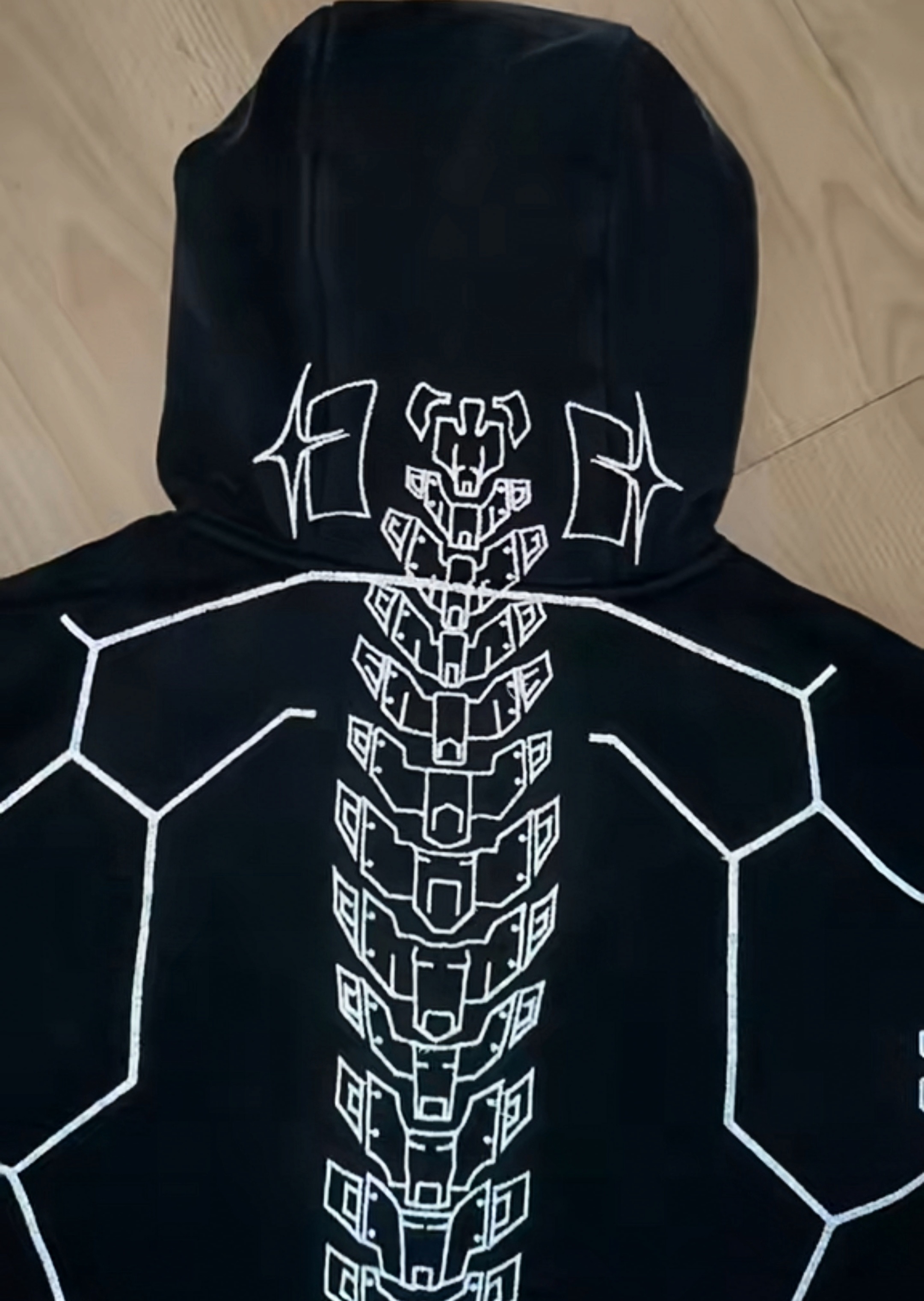 REFLECTIVE CYBERPUNK HOODIE