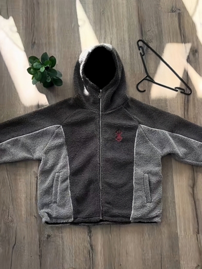 【Preorder】Berserk Guts Fleece