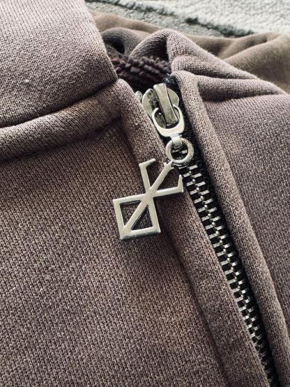 BERSERK RELIC ZIP-UP HOODIE