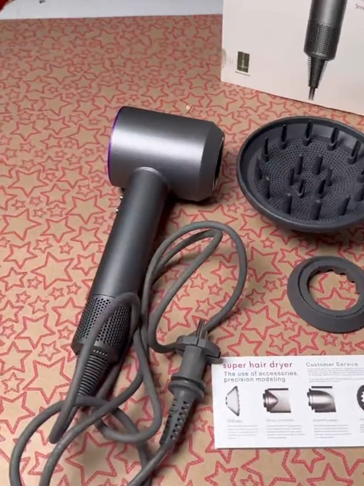 Uscător de păr cu ioni negativi