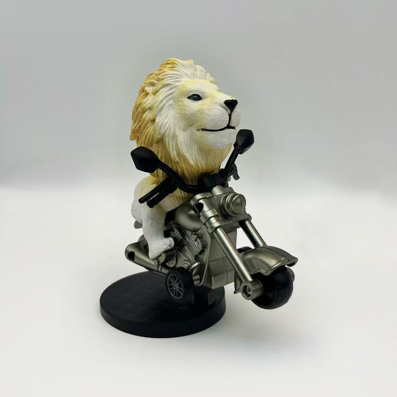 Feel the Drift! Harley Dino Dashboard Buddy — Moves as You Turn, Pure Fun on the Road