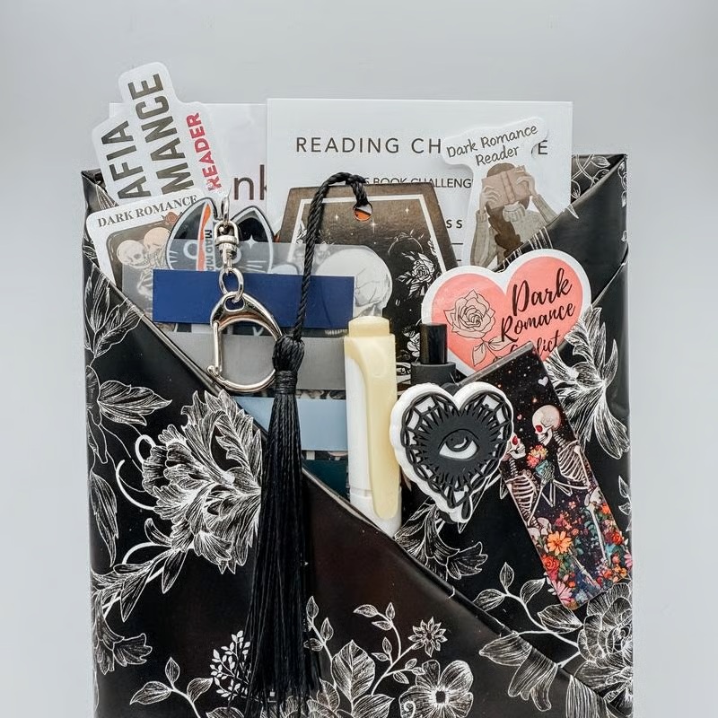 🔥LAST DAY BUY 2 GET 1 FREE🖤📚Gothic Blind Date with a Book