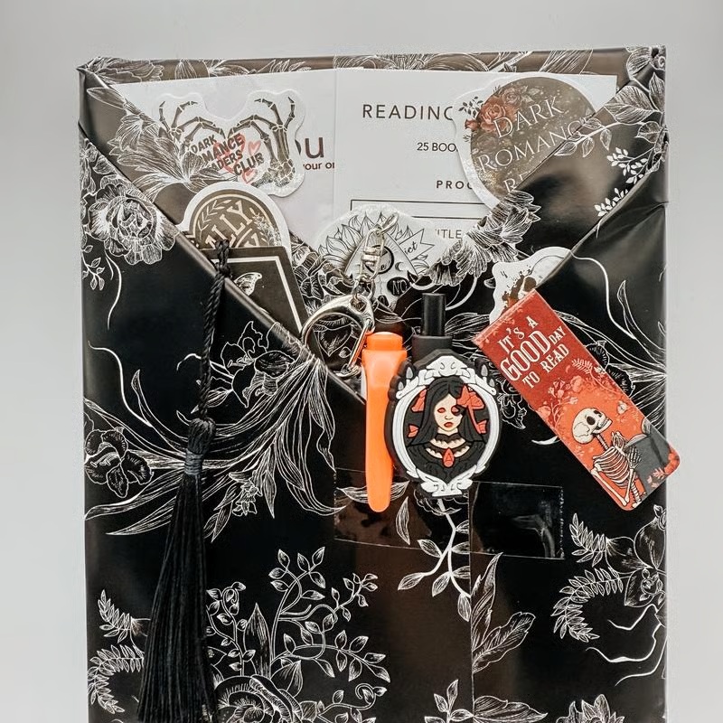 🔥LAST DAY BUY 2 GET 1 FREE🖤📚Gothic Blind Date with a Book