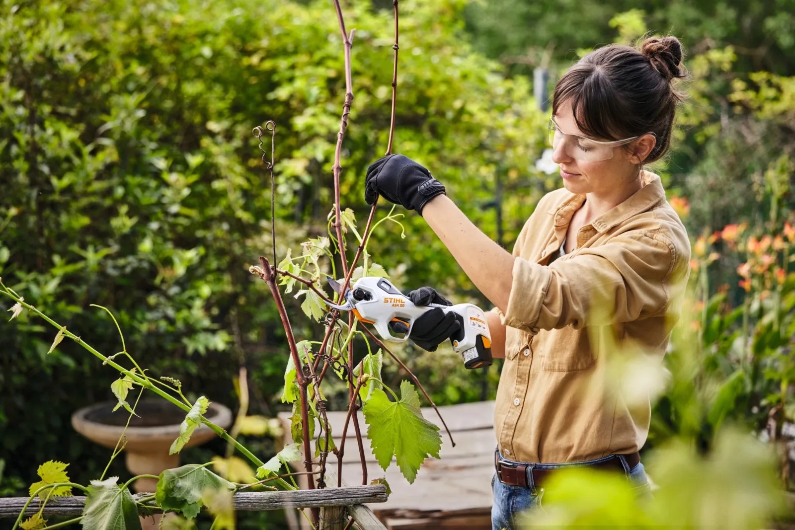 STIHL ASA 20 professzionális metszőolló - Könnyedén vágja le az ágakat | 50% kedvezmény