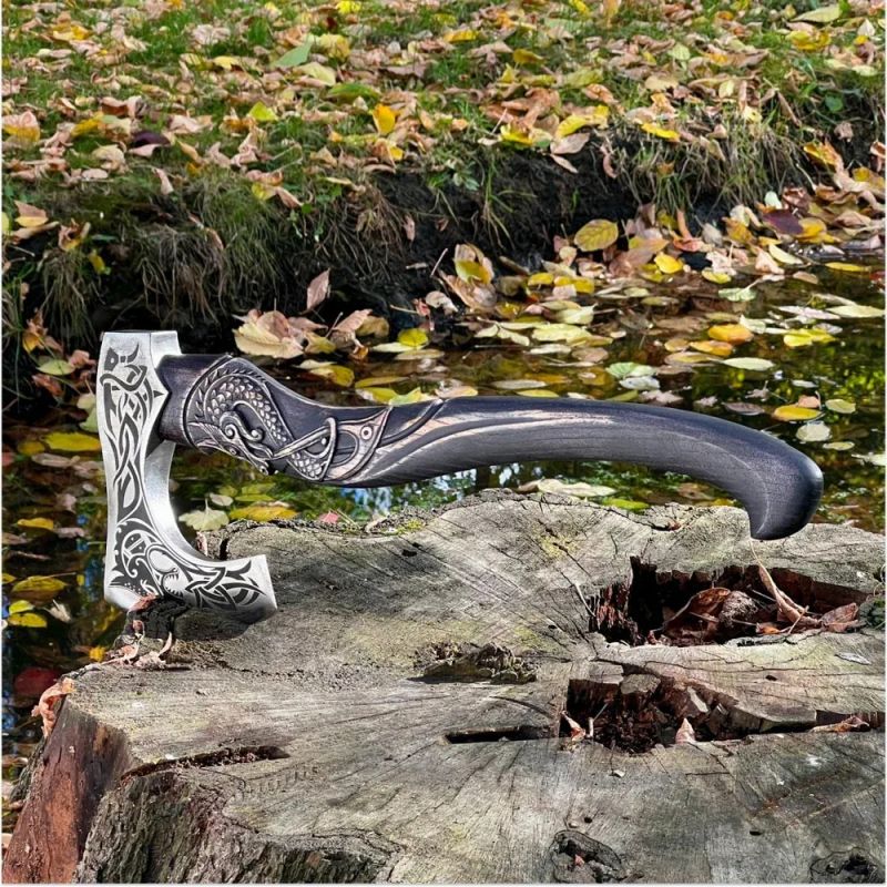Kézzel kovácsolt gravírozott nyél Viking fejsze (Limited Edition)