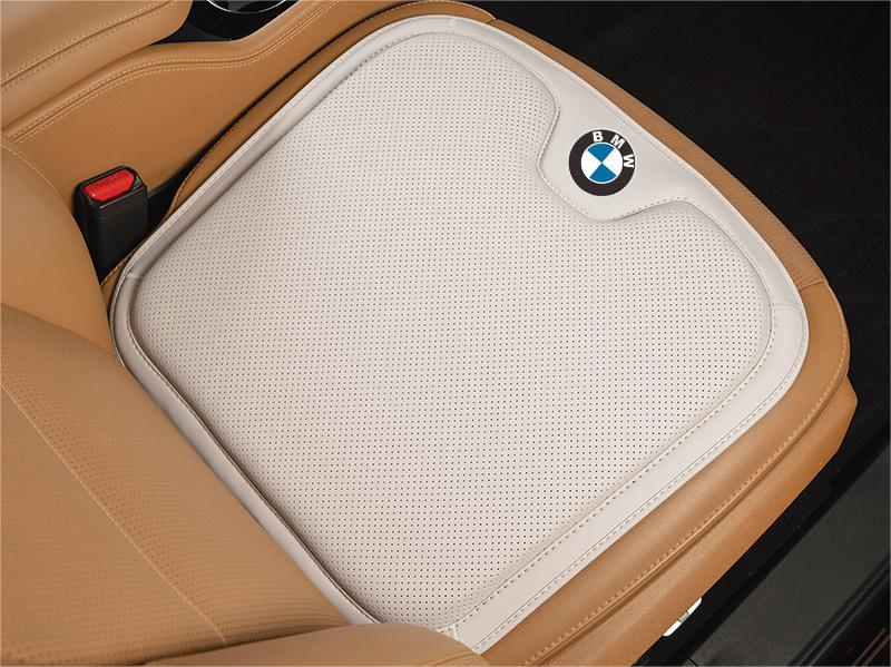 Autósülés-párna minden évszakra