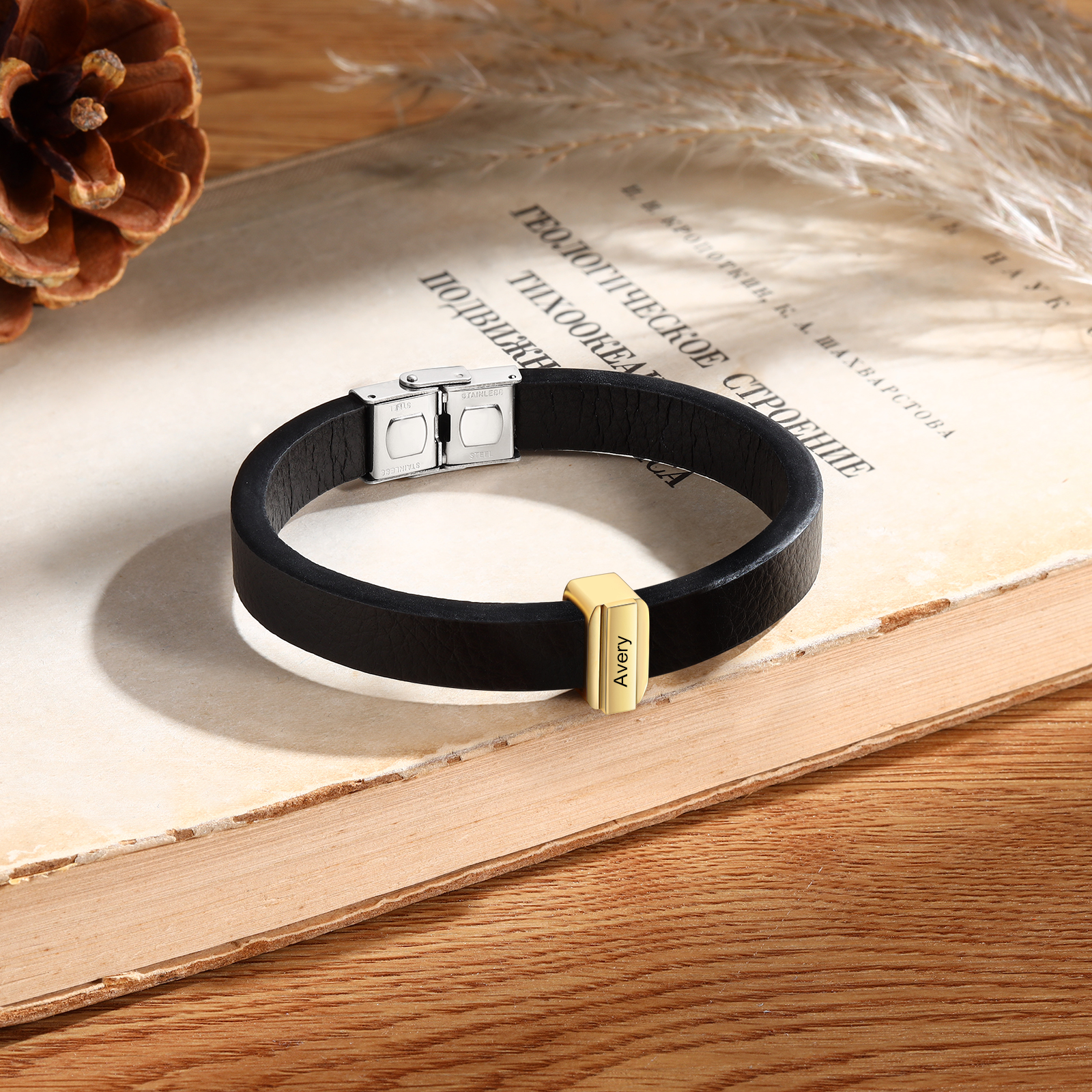 1 Name Personalised Stainless Steel Leather Bracelet Engraved Name Men's Bracelet Gift for Dad