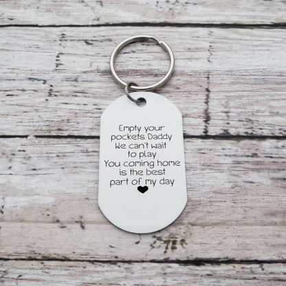 3 Names - Personalised Father Name Holding Keyring Customized Name Keyring Gift for Dad