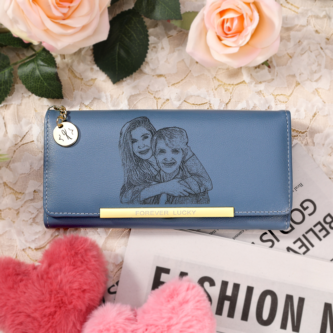 Personalised Women's Wallet with Custom Photo & Letter – PU Leather Purse in Blue & Pink & Yellow Christmas Gift for Nan | Jessemade