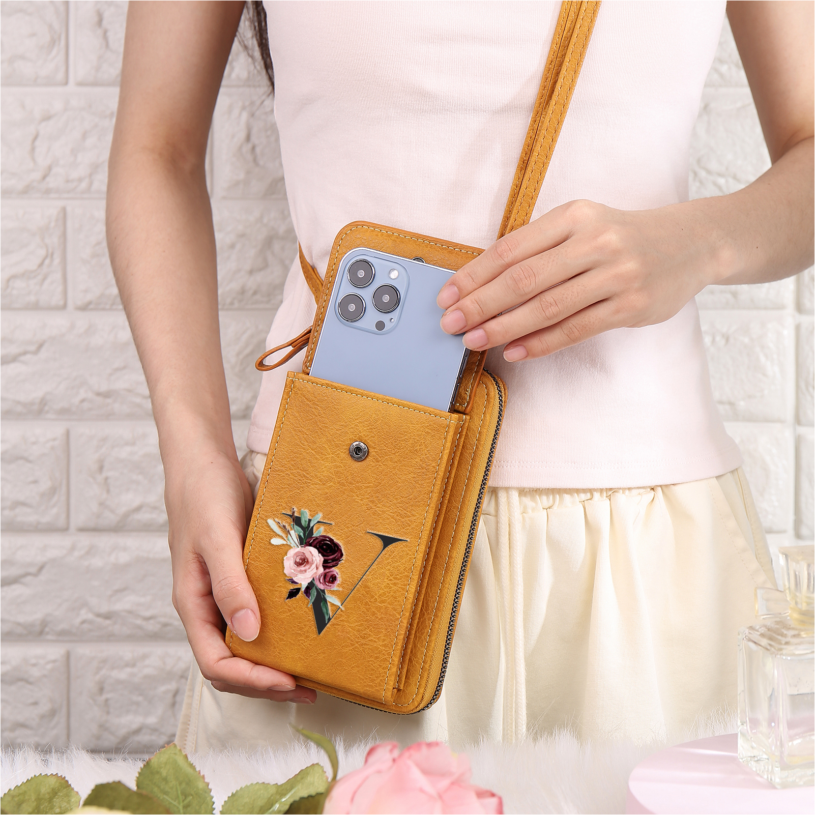 Custom Purse-Personalised Women's Leather Wallet Custom Letter & Name Mobile Phone Wallet Zipper Crossbody Bag