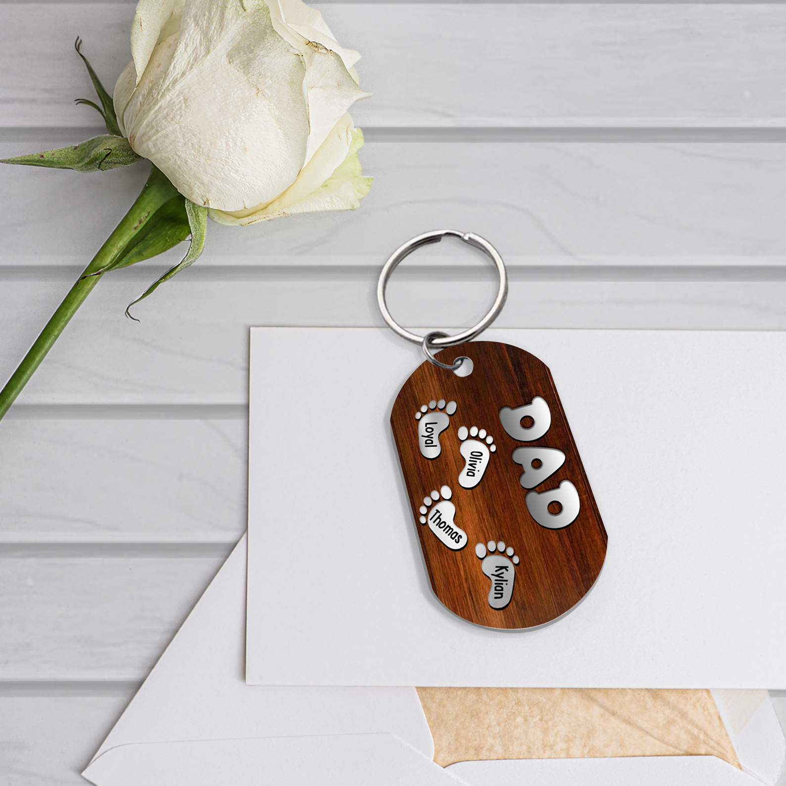 4 Names - Personalised Custom Footprint Pattern Keyring Custom Name and Text Gift for Dad