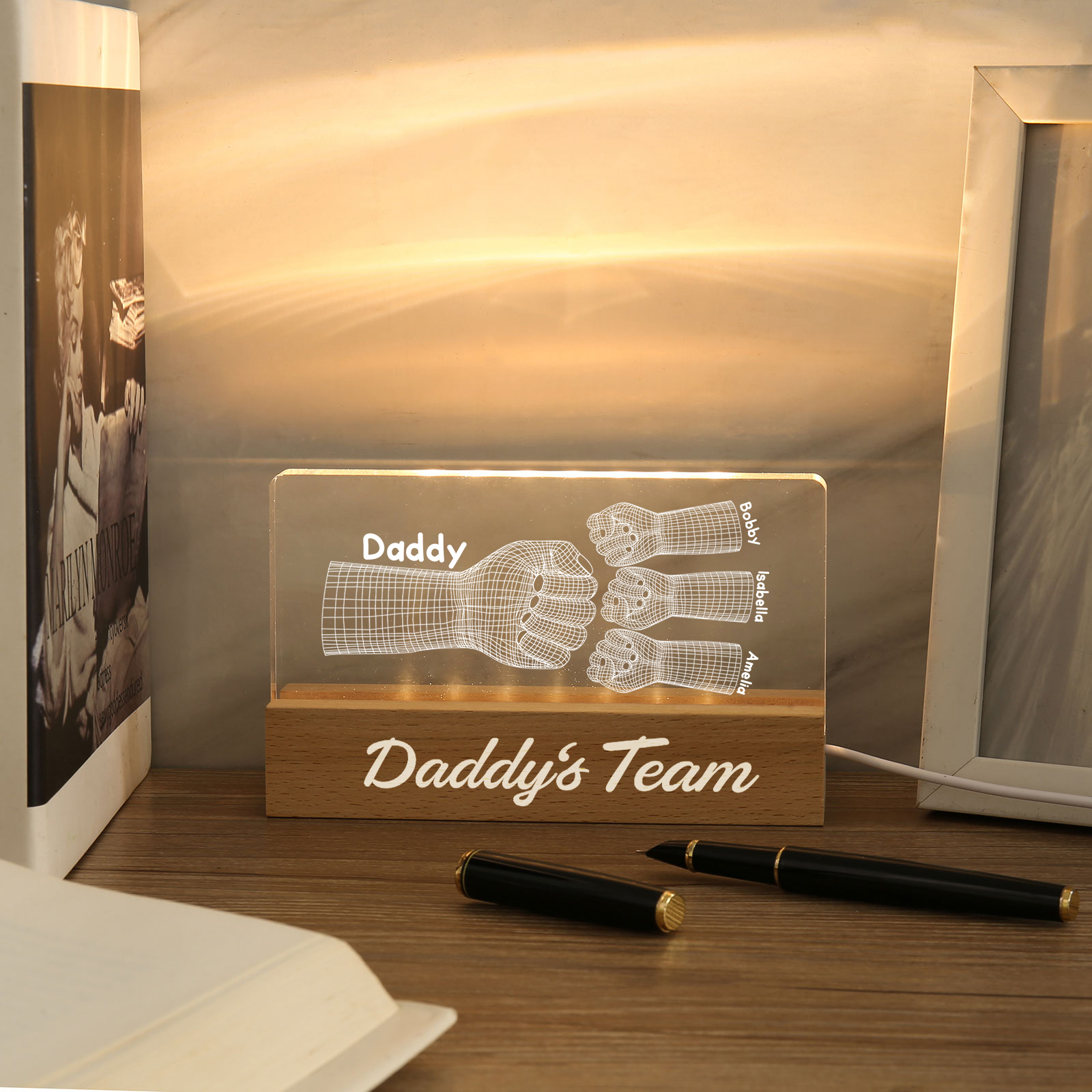 4 Names Personalised Fist Bump Pattern Night Light Custom Text LED Light Father's Day Gift for Dad
