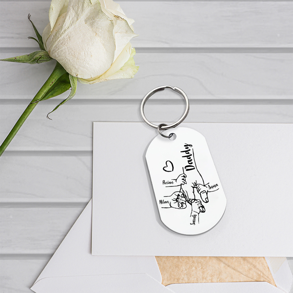 4 Names - Personalised Holding Hands Keyring with name and text Gift for Dad