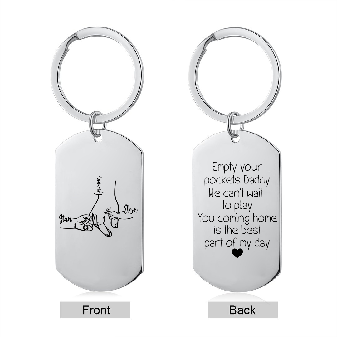 3 Names - Personalised Father Name Holding Keyring Customized Name Keyring Gift for Dad