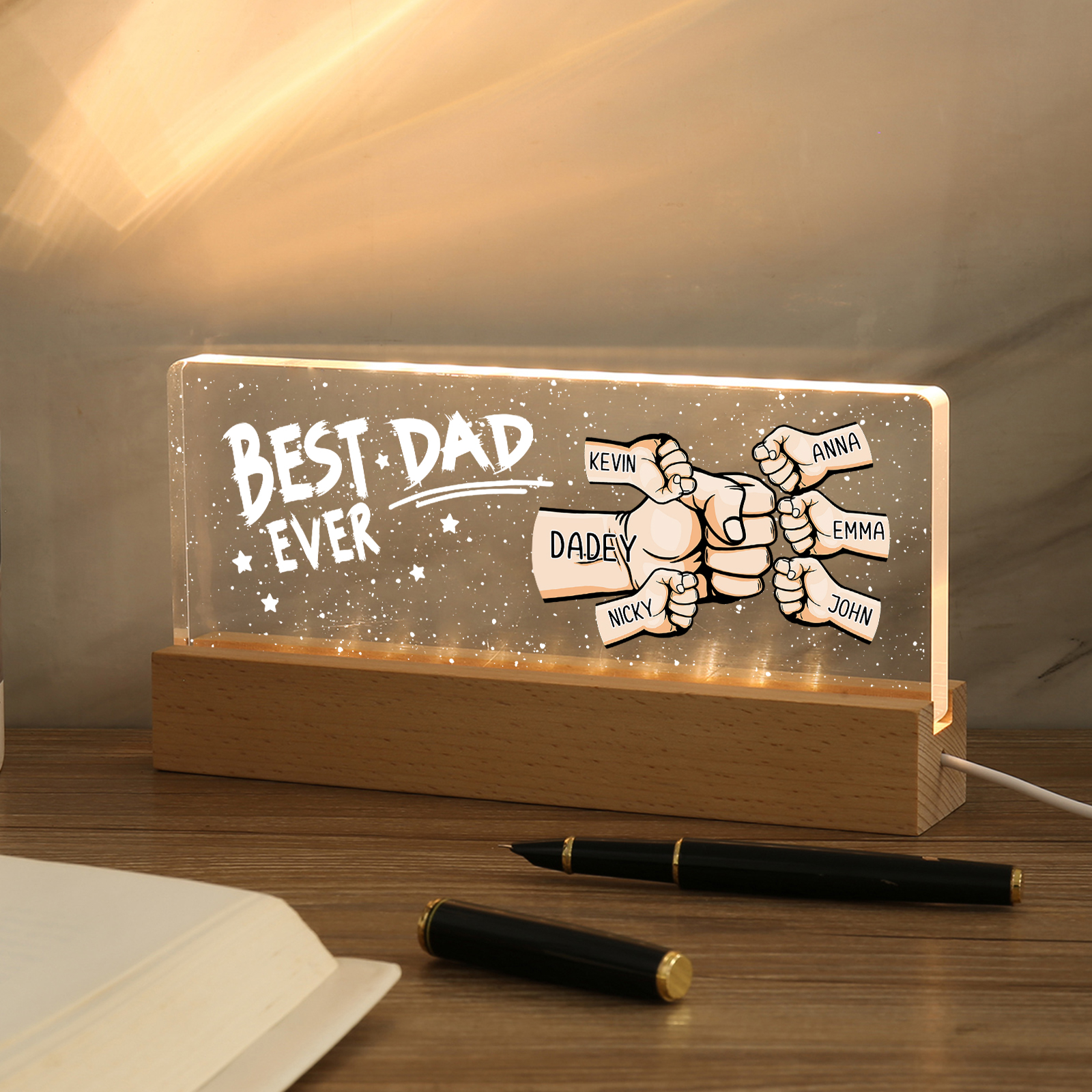 6 Names - Personalised Fist Bump Lamp - Best Dad Ever - Father's Day Gift for Dad