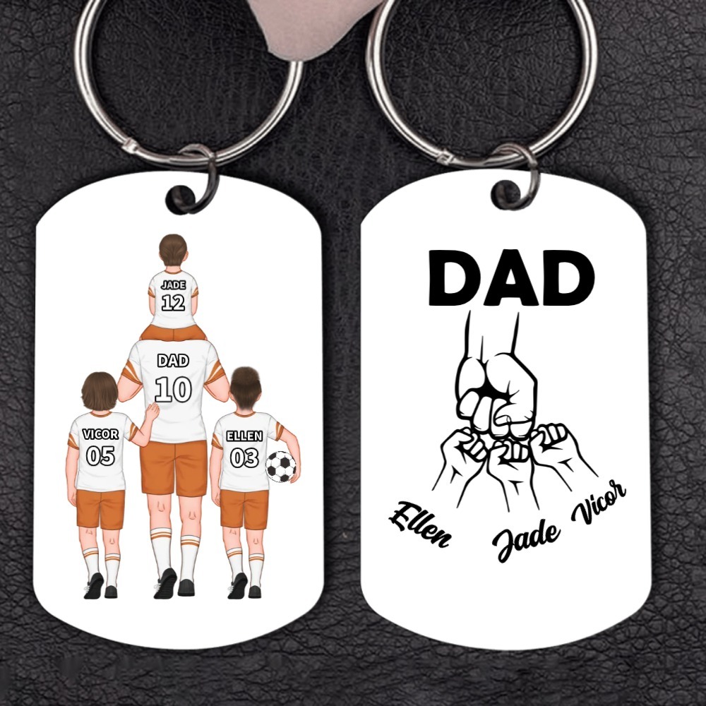 1-3 Names-Personalised Dad's Football Team Fist Keychain Custom Names Gift For Dad/Grandad