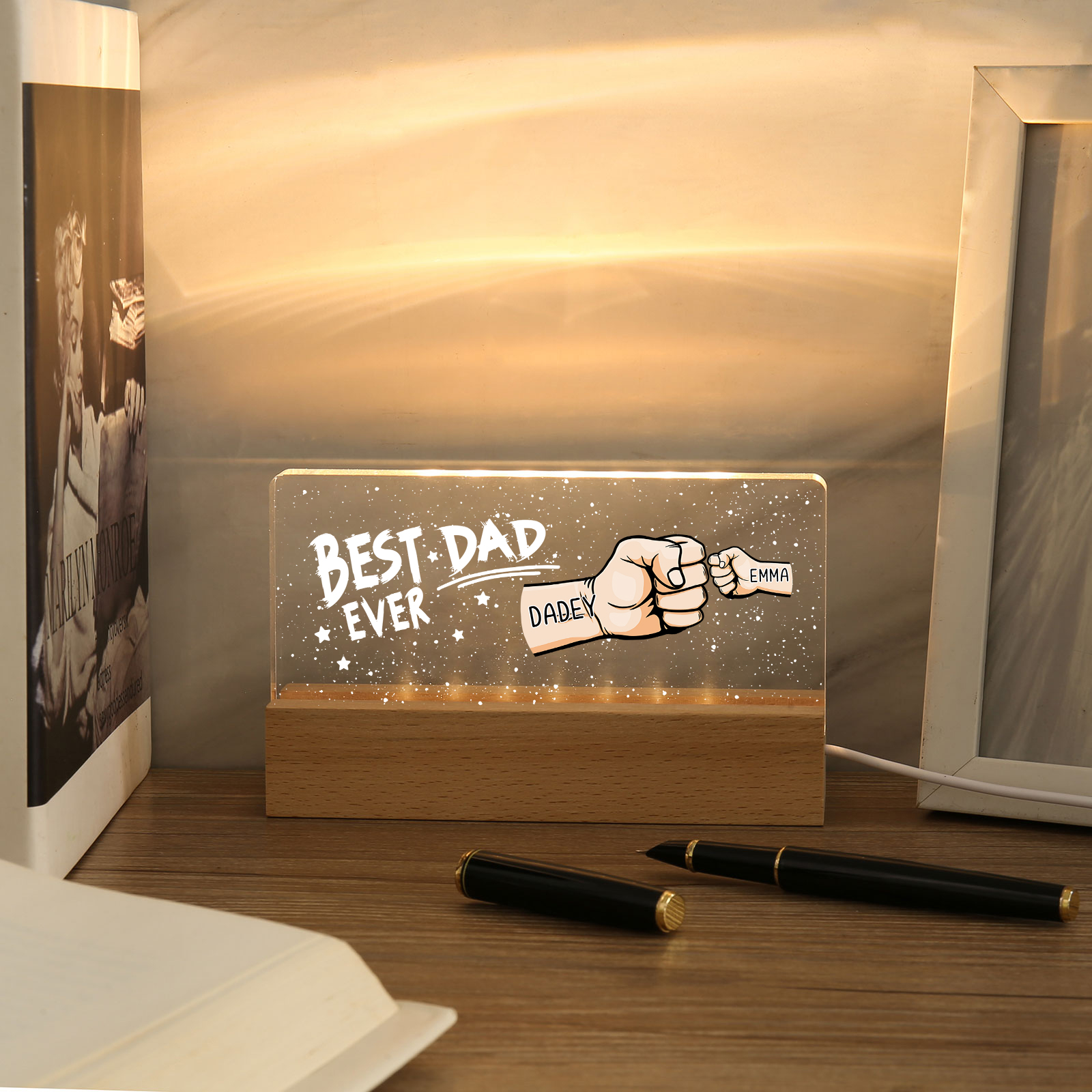 2 Names - Personalised Fist Bump Lamp - Best Dad Ever - Father's Day Gift for Dad