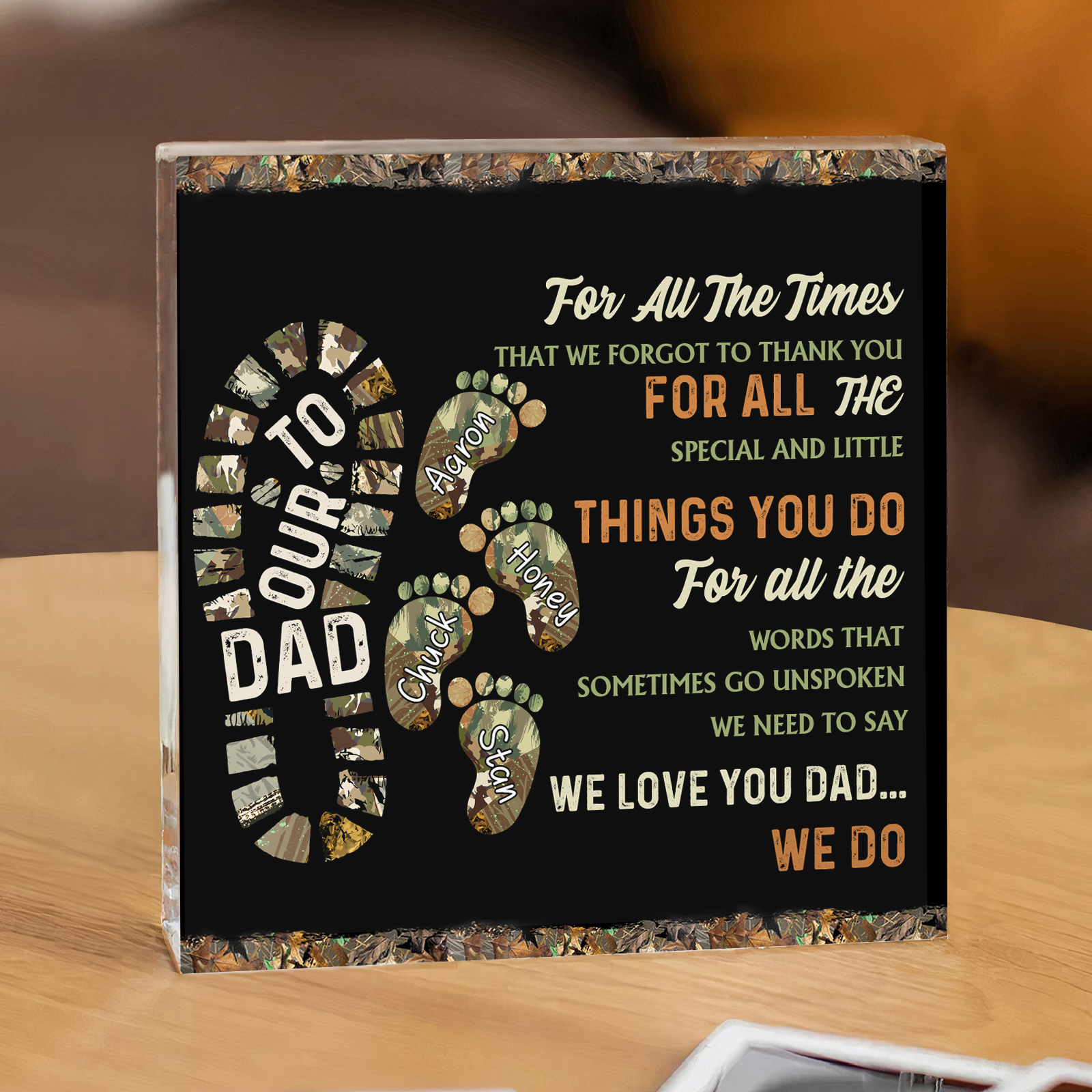 4 Names - Personalised Footprint Pattern Family Acrylic Keepsake Customized Name Acrylic Home Decor Gift for Dad