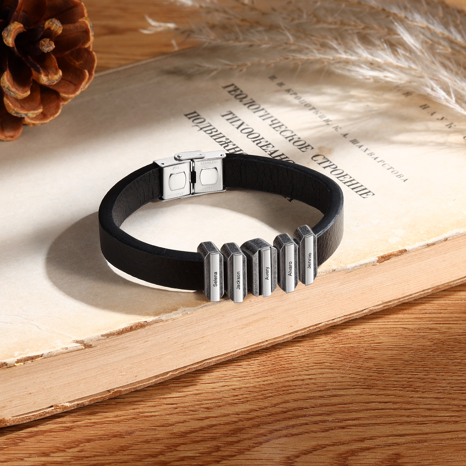 5 Names Personalised Stainless Steel Leather Bracelet Engraved Name Men's Bracelet Gift for Dad