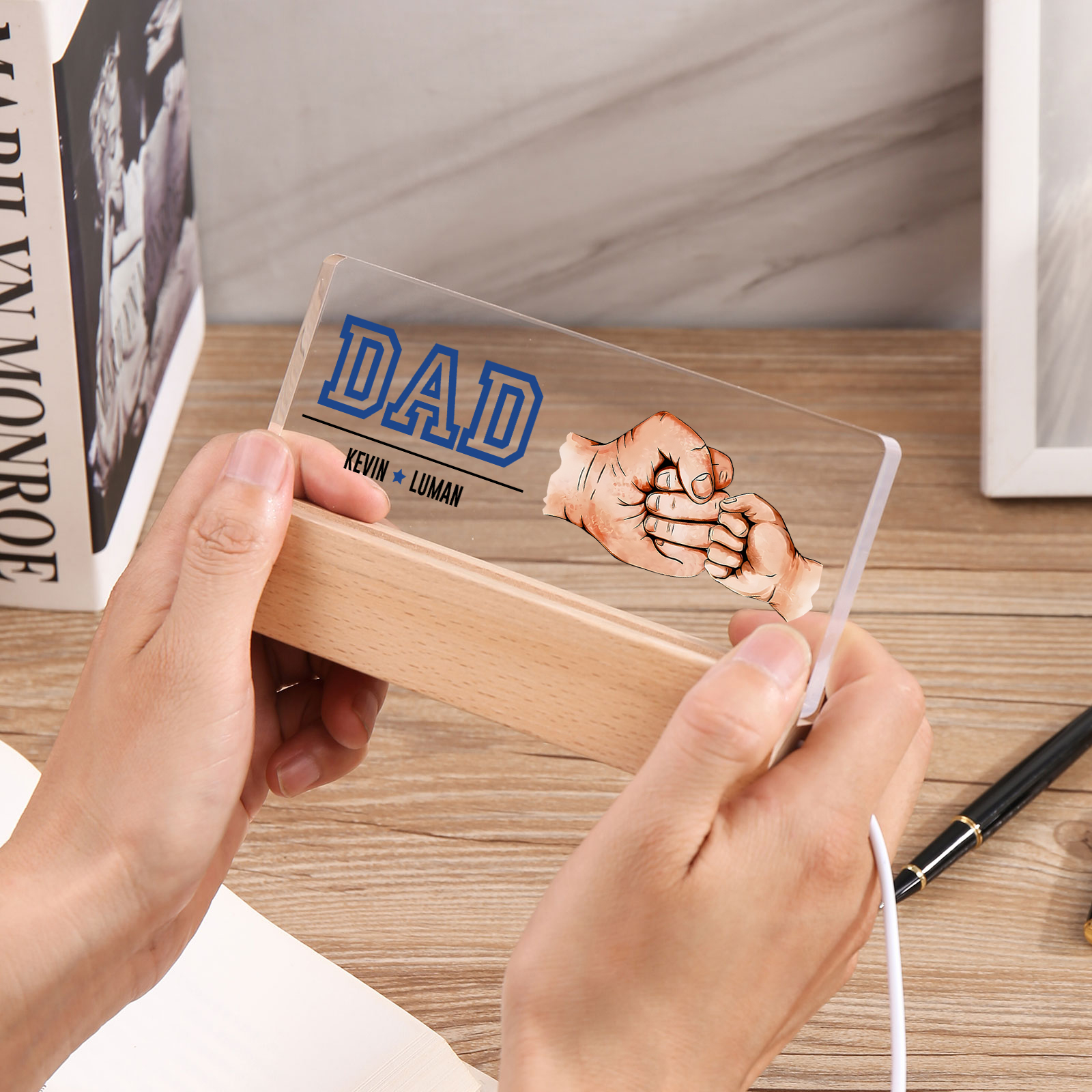 2 Names - Personalised Fist Bump Table Lamp - Dad's Dream Team - Father's Day Gift for Dad