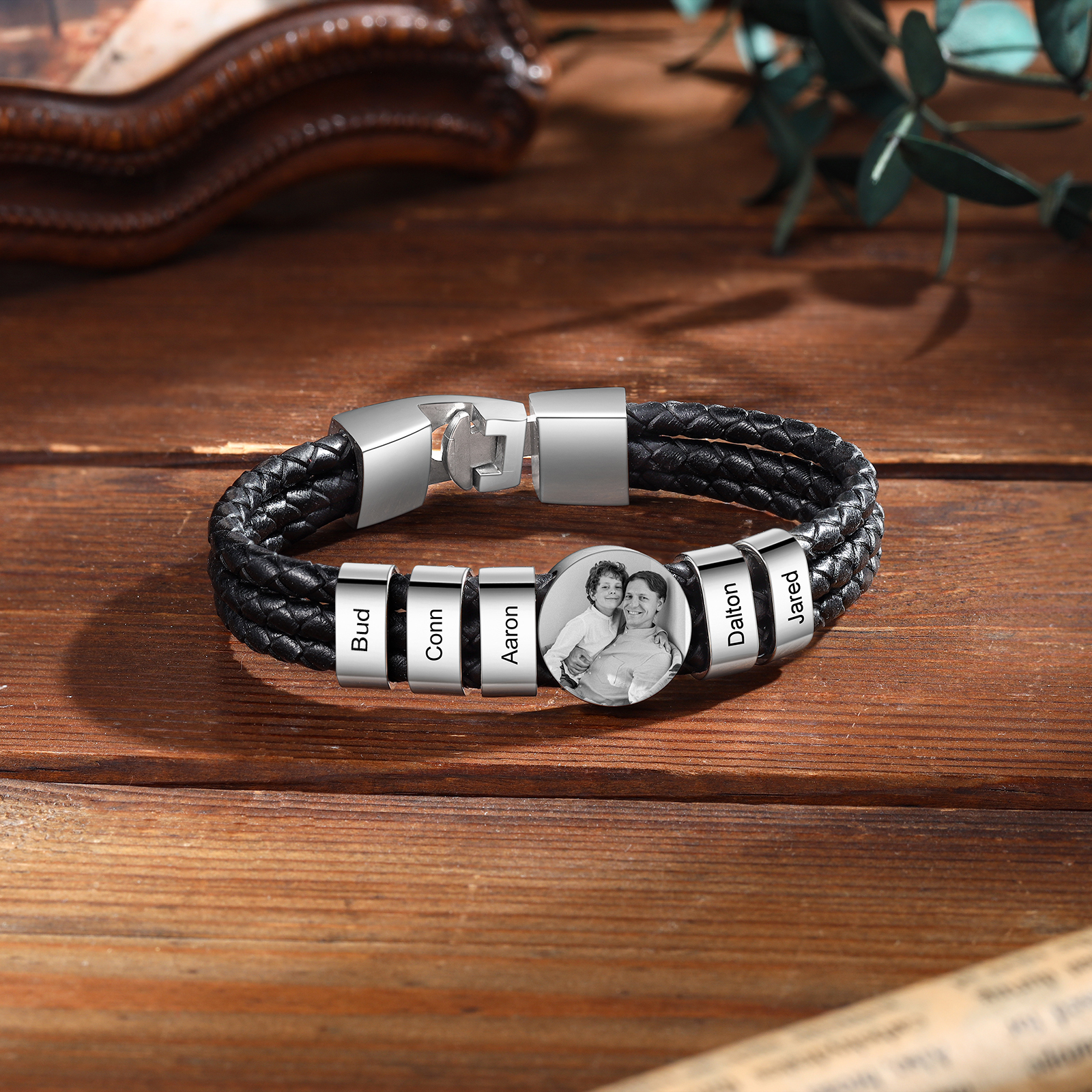 Jessemade UK Personalized Braided Leather Bracelet Engraved with 5 Names and Customized 1 Photo Men's Bracelet for Dad 28.99 m1-n5
