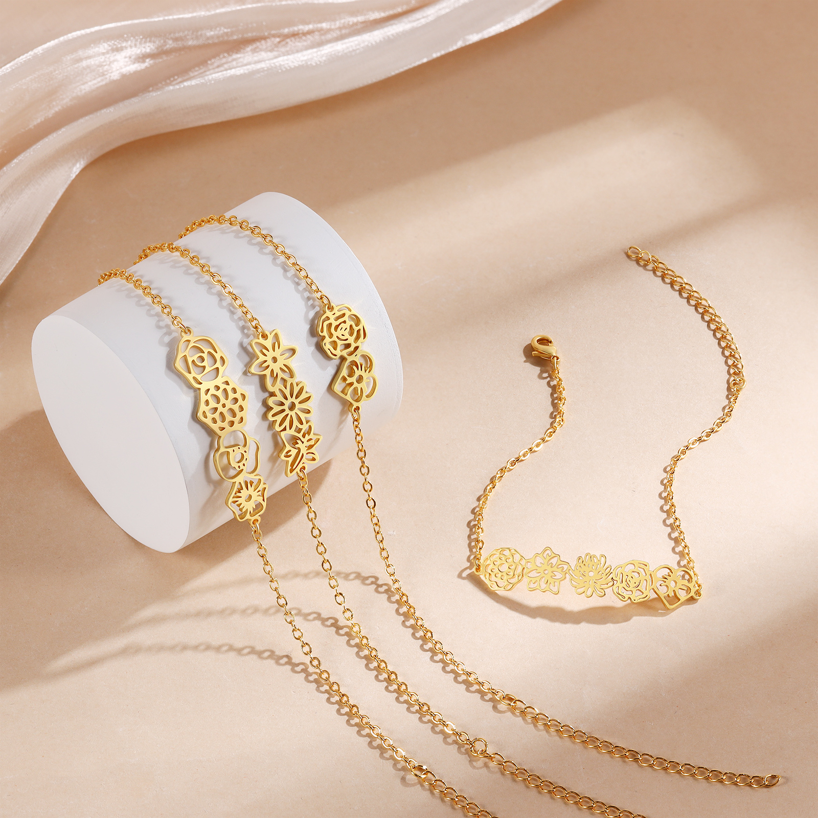 Personalized Bracelet Customization, Customized 2 Birthflower Exquisite Bracelet For Women