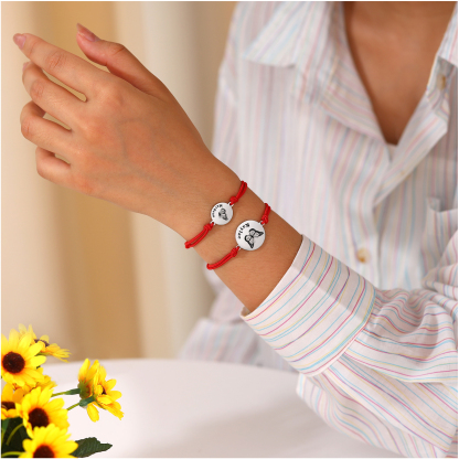 2 PCS Personalised Elastic Cord Bracelet with Butterfly Pattern Customized 2 Names Gift for Daughter